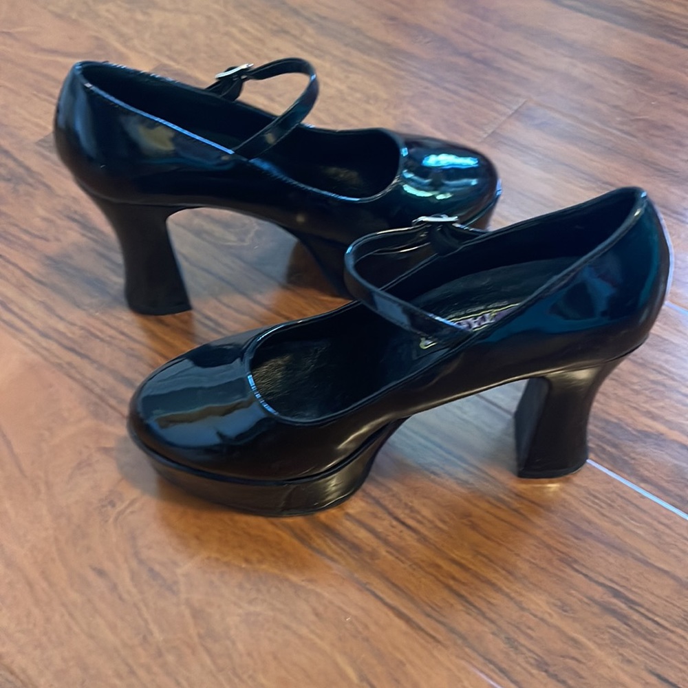 Women's Mary Jane Platform High-Heel Shoes - Picture 6 of 8
